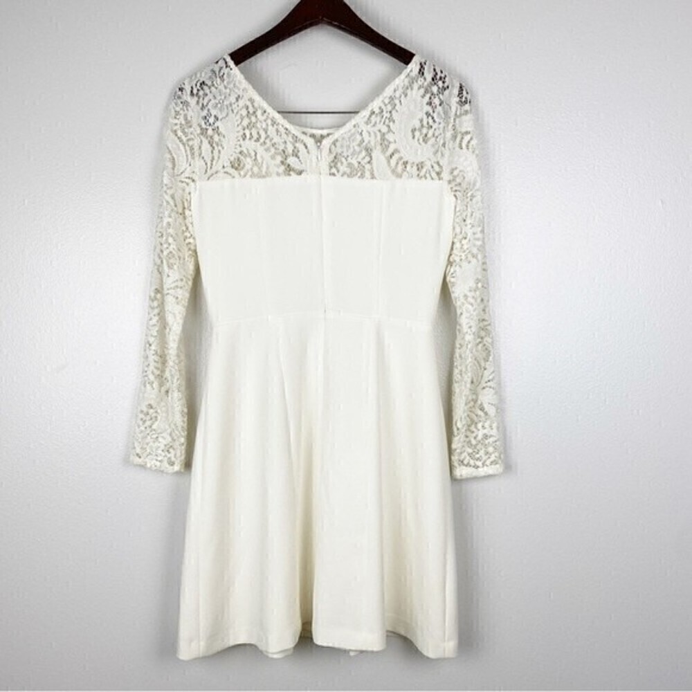 Gianni Bini Scoop Neck Lace Long Sleeve Pleated Dress Ivory Size 4 - Picture 5 of 10